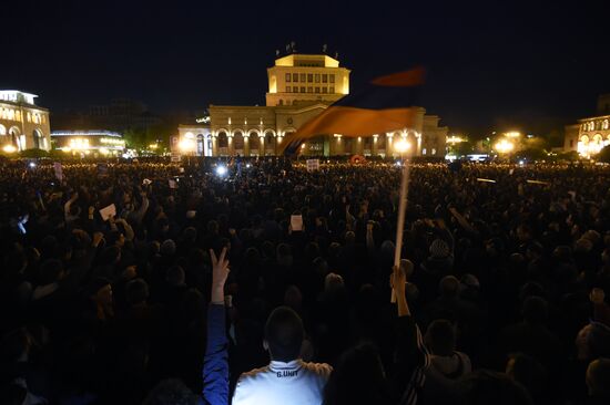 Акция протеста оппозиции в Ереване