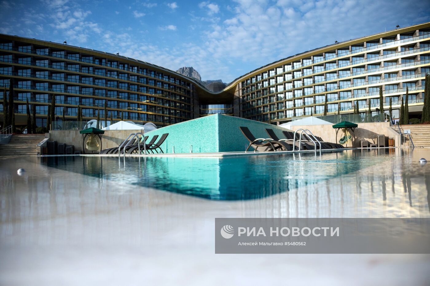 Отель "Mriya Resort & Spa" в Ялте