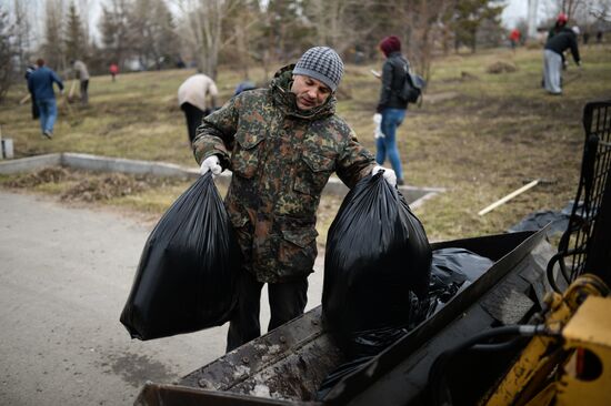 Общегородской субботник в Новосибирске