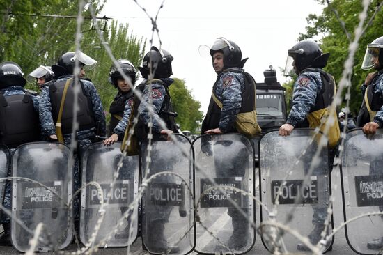 Акция протеста оппозиции в Ереване