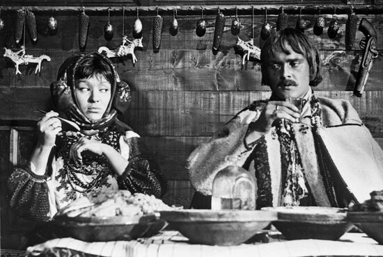 Кадр из фильма "Тени забытых предков"