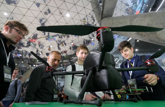 Форум-выставка "Skolkovo Robotics"