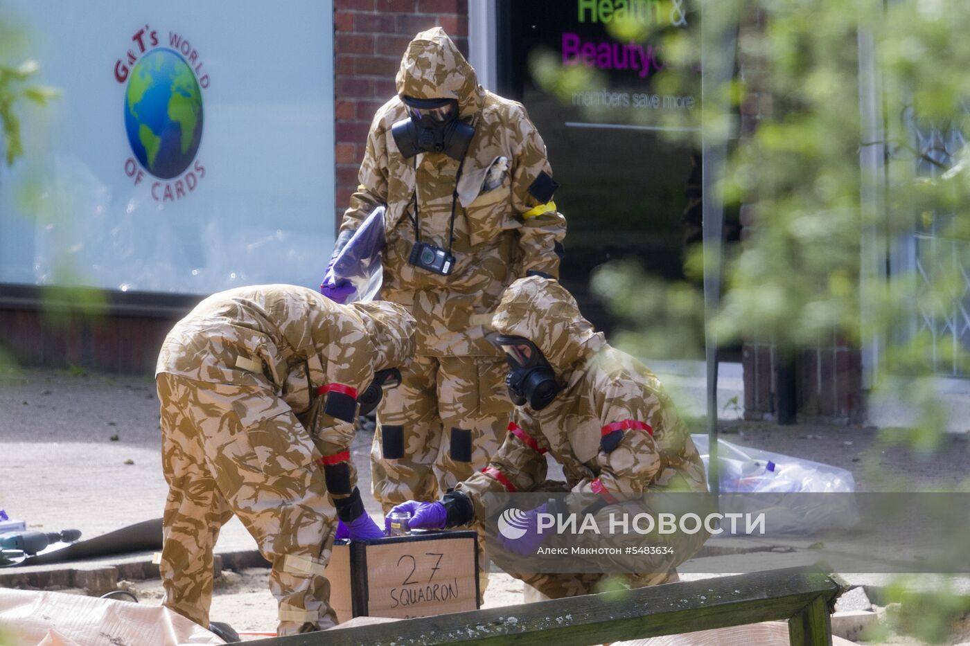 В Солсбери приступили к очистке связанных с отравлением Скрипалей мест