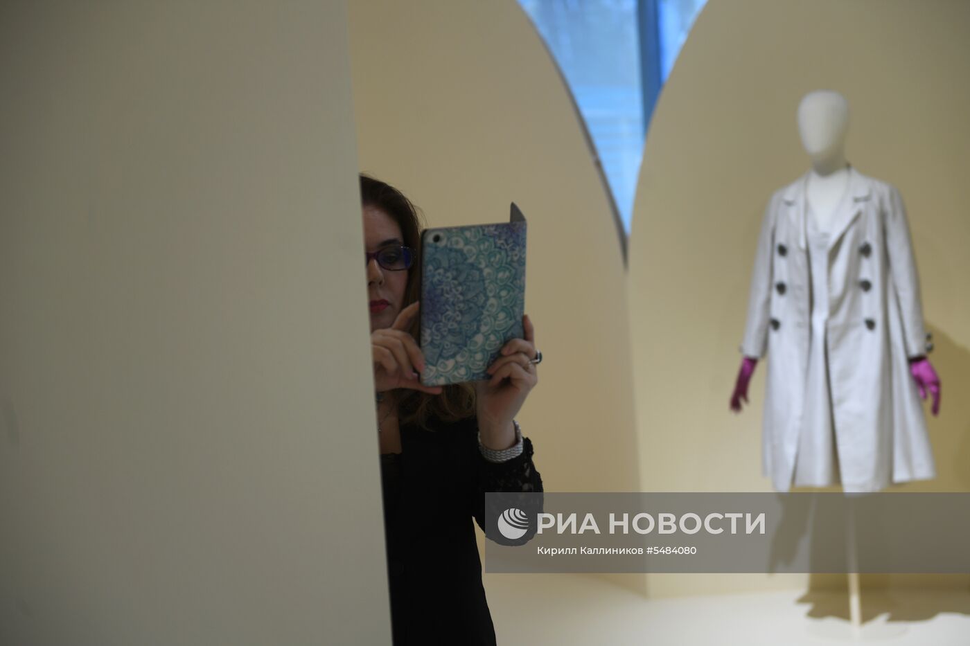 Открытие выставки исторических костюмов XX века из коллекции А. Васильева