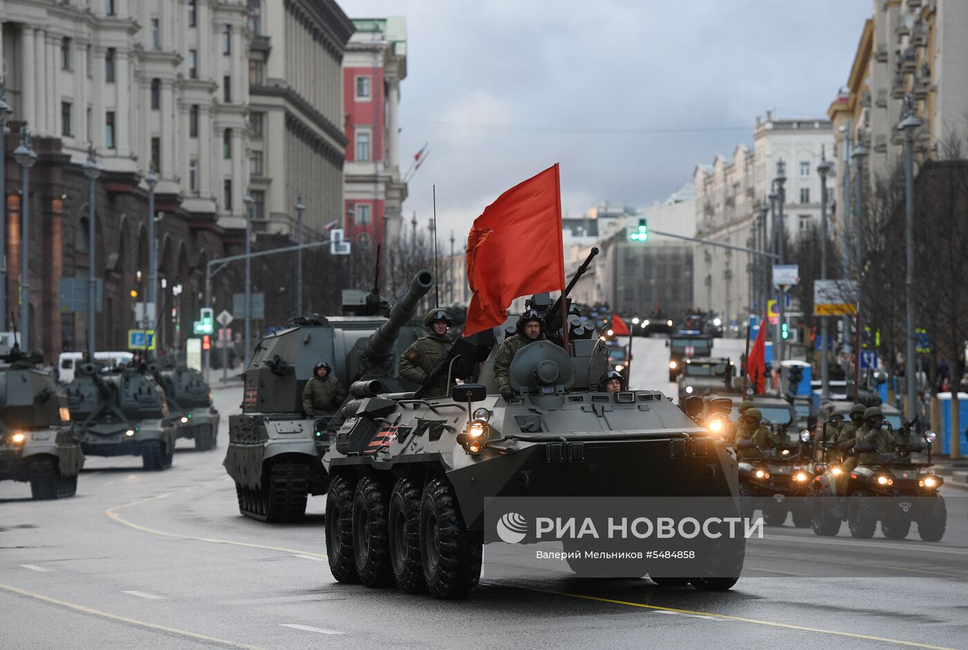 Репетиция парада Победы на Красной площади