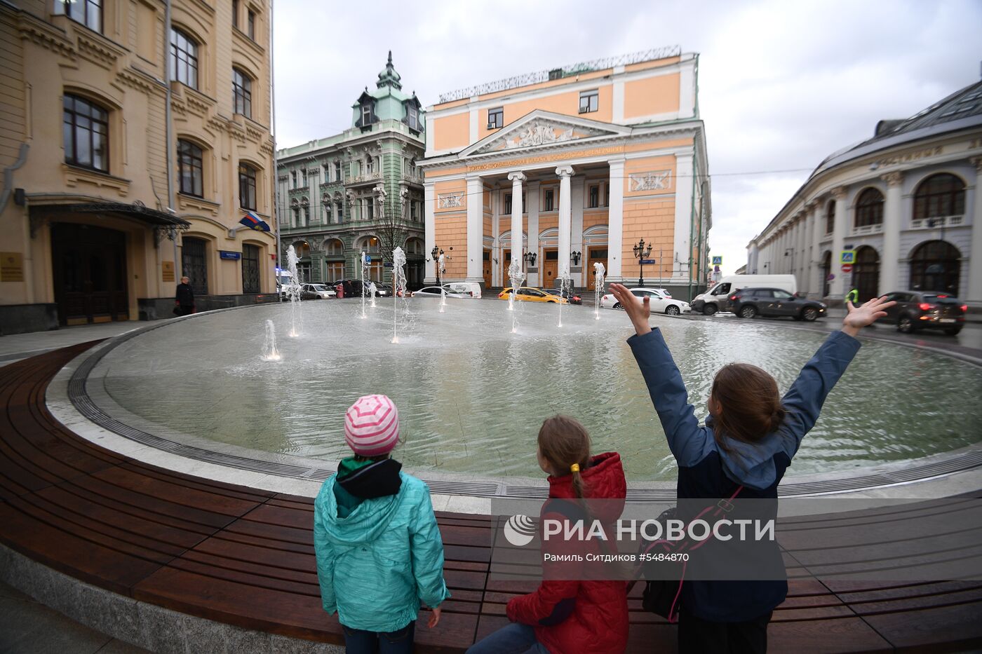 Открытие сезона фонтанов в Москве 