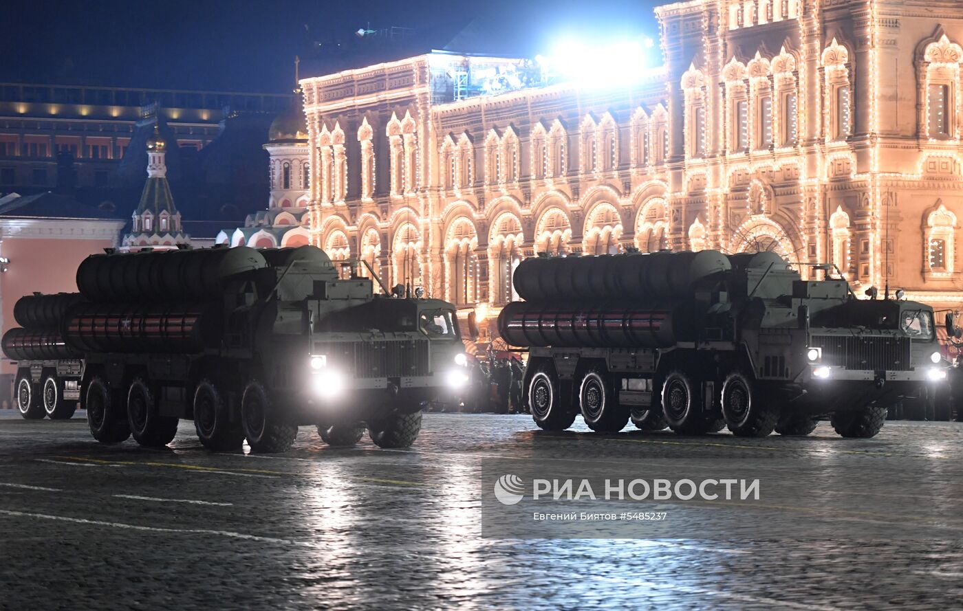 Репетиция парада Победы на Красной площади