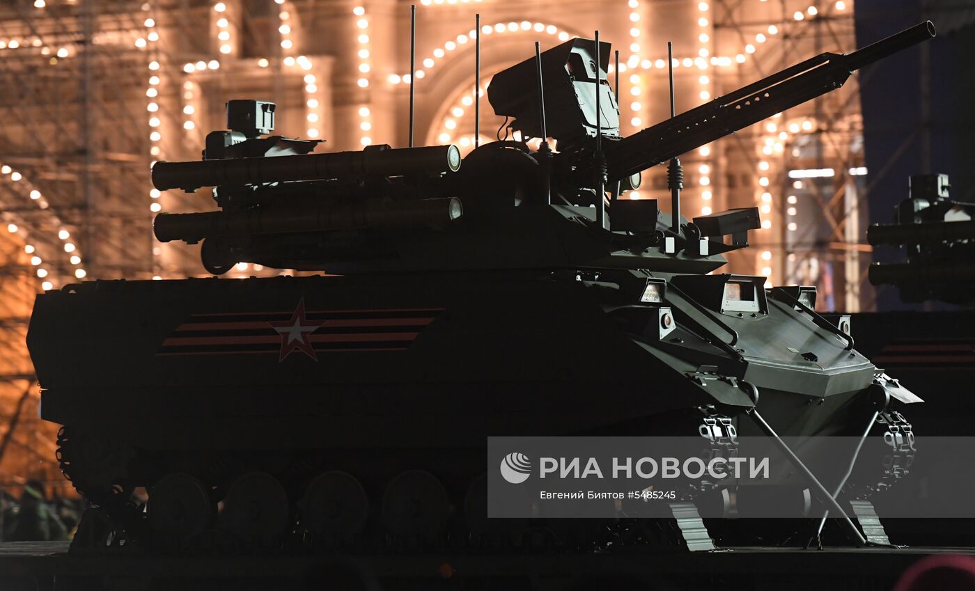 Репетиция парада Победы на Красной площади