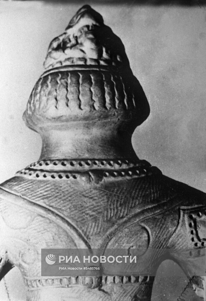 Статуэтки Догу