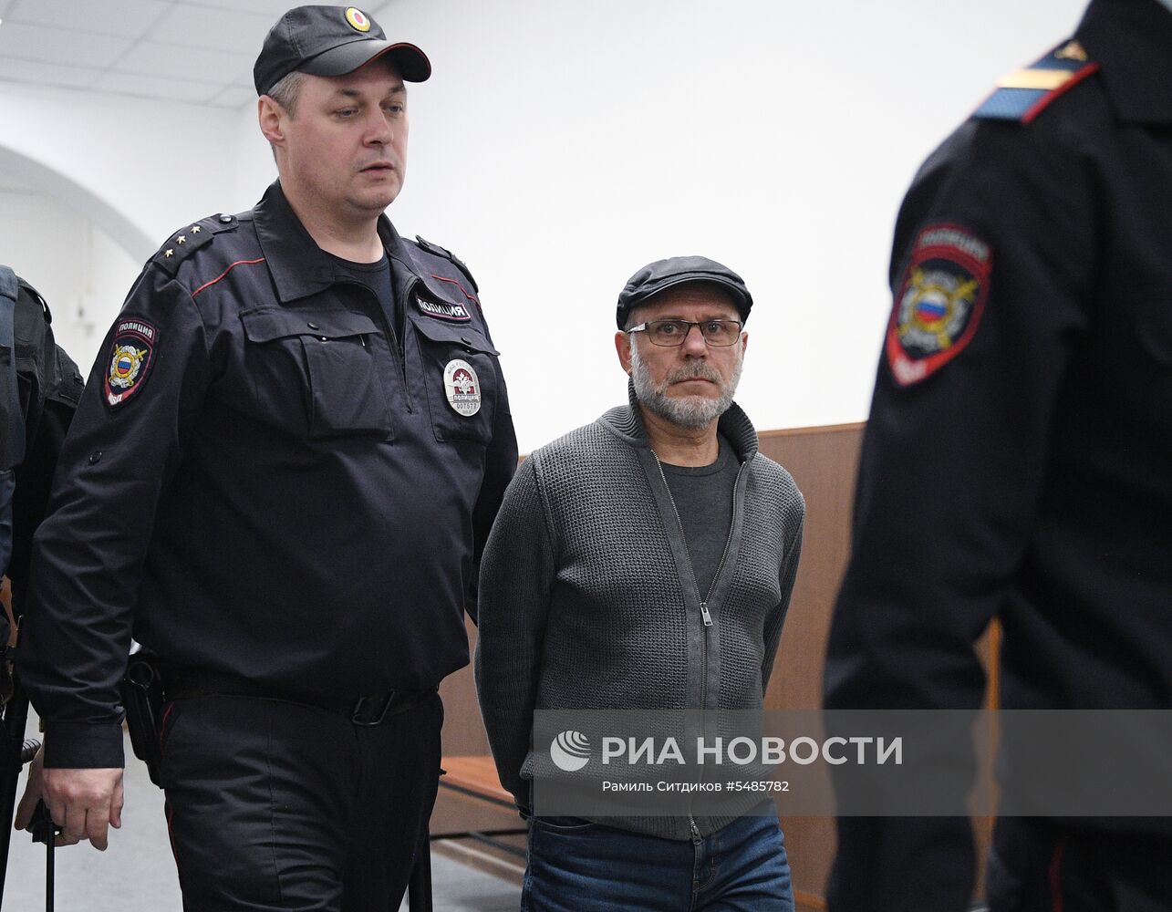 Рассмотрение вопроса о переводе из СИЗО под домашний арест А. Малобродского