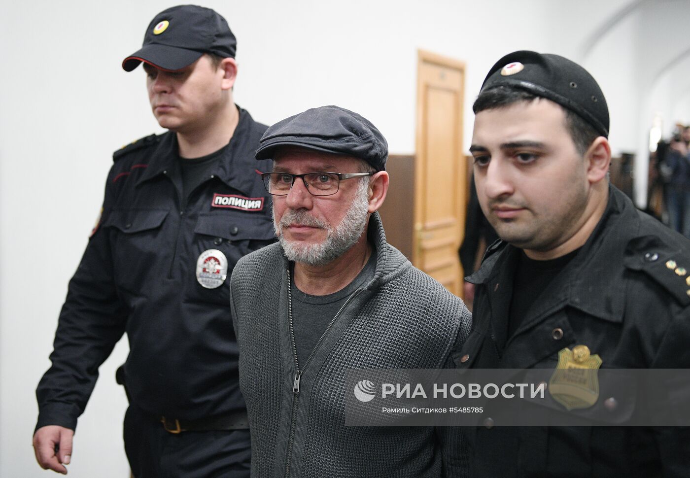 Рассмотрение вопроса о переводе из СИЗО под домашний арест А. Малобродского