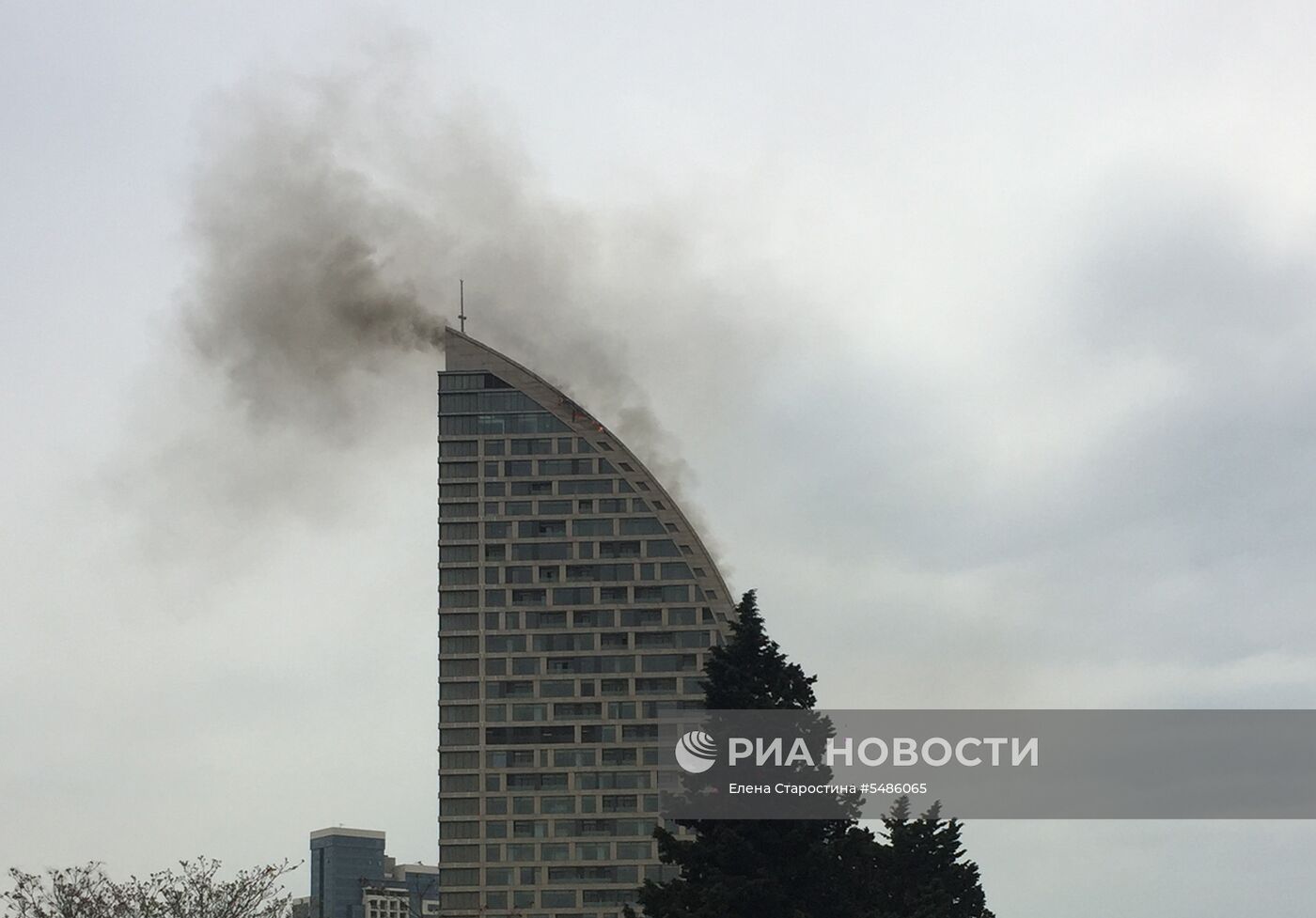 Здание Trump Tower загорелось в Баку