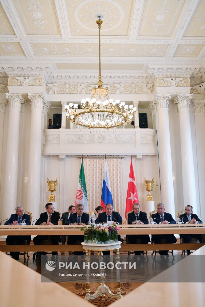 Встреча глав МИД РФ, Ирана и Турции 
