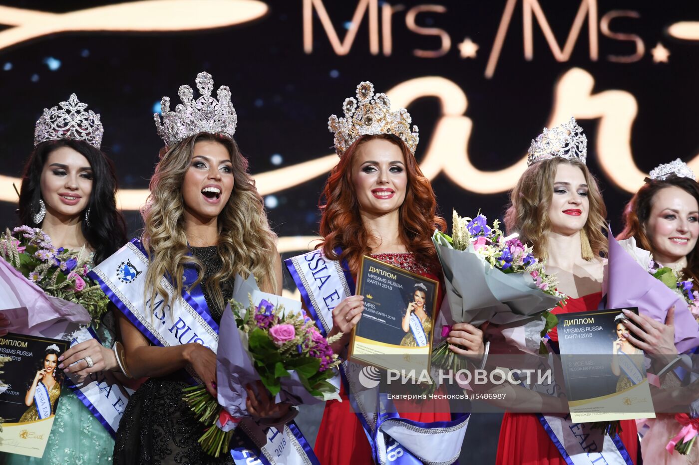 Финал конкурса красоты "Mrs&Ms Russia Earth 2018"