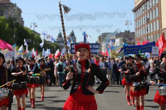 Первомайские демонстрации за рубежом