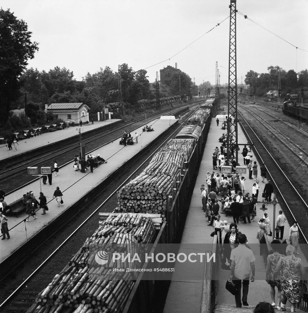 Подмосковная станция Мытищи