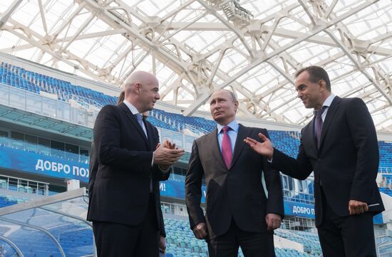 Рабочая поездка президента РФ В. Путина в Сочи