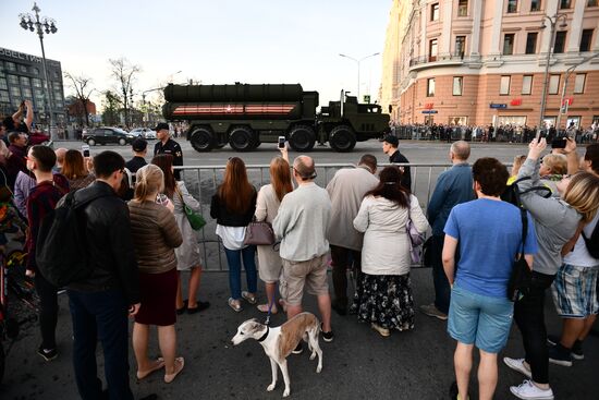 Ночная репетиция парада Победы на Красной площади