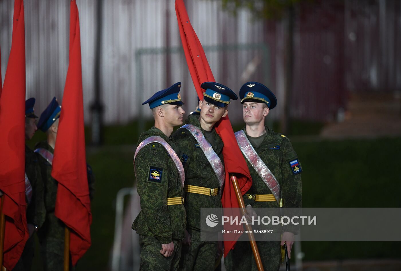 Ночная репетиция парада Победы на Красной площади