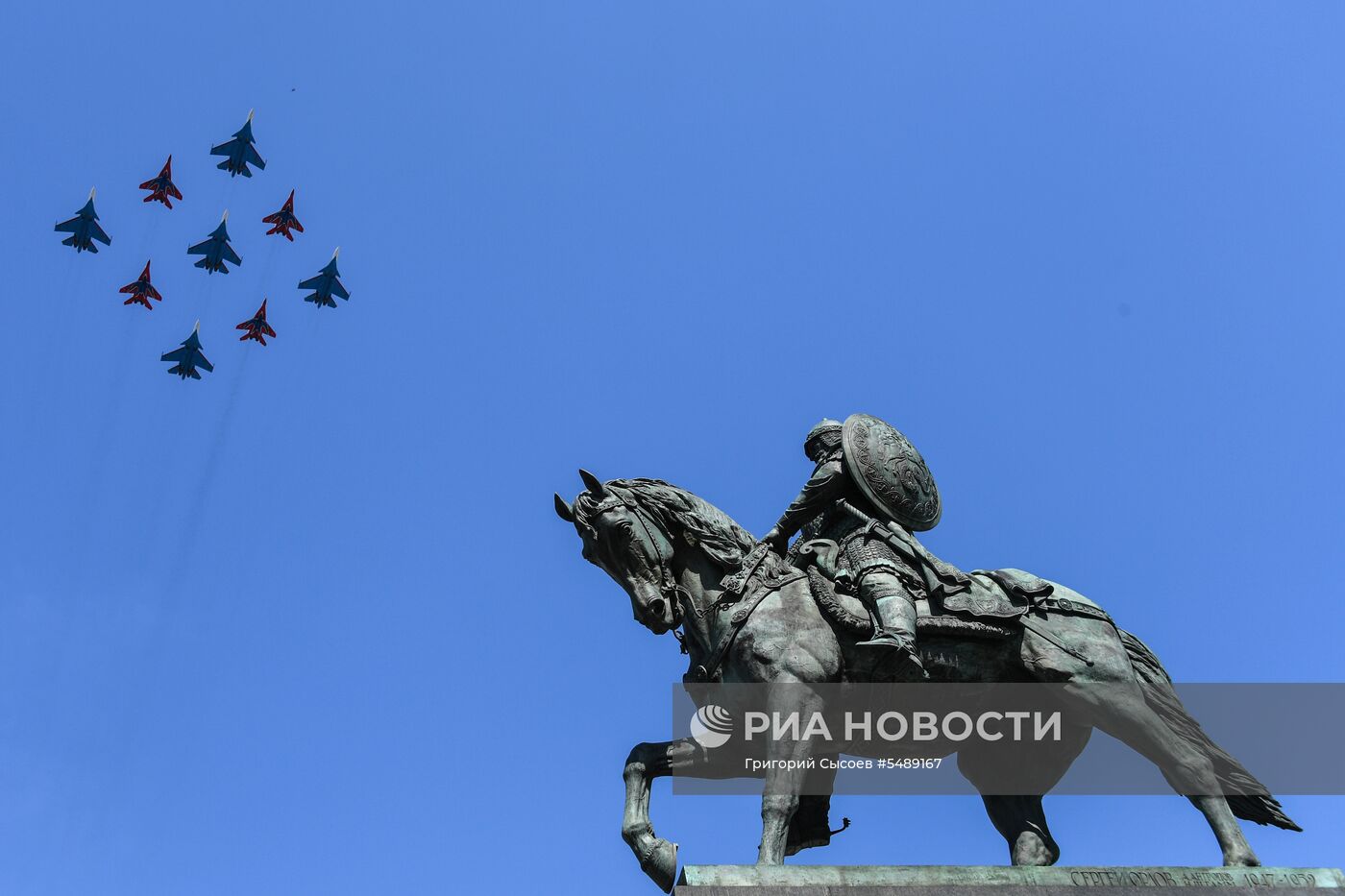 Репетиция воздушной части парада Победы 