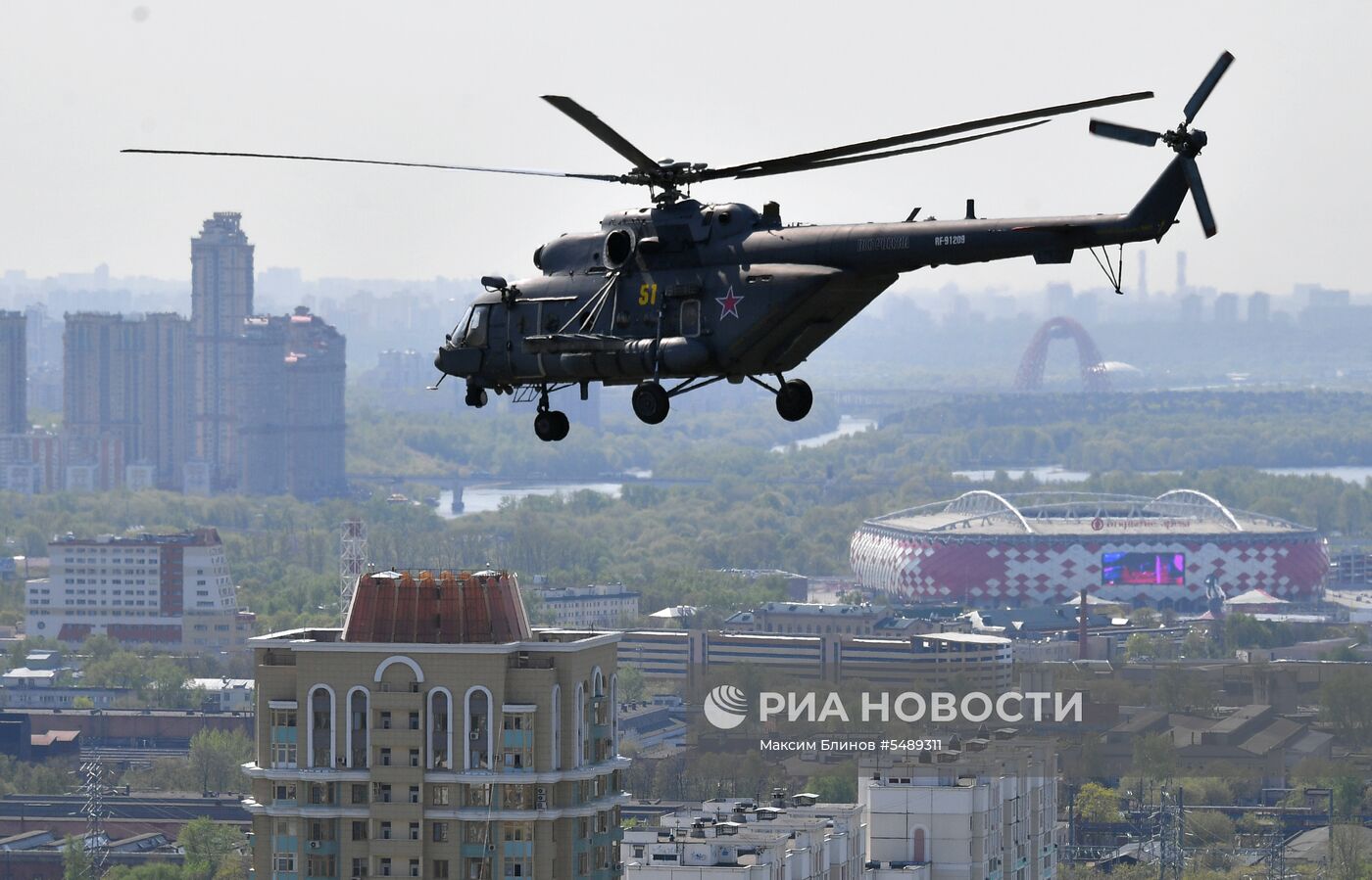 Репетиция воздушной части парада Победы 