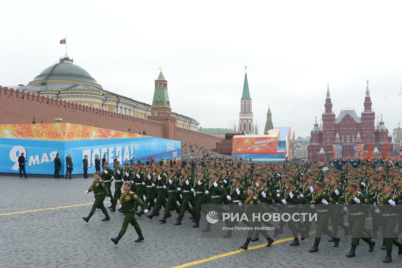 Генеральная репетиция парада Победы на Красной площади