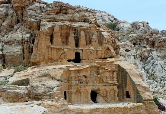 Древний город Петра в Иордании