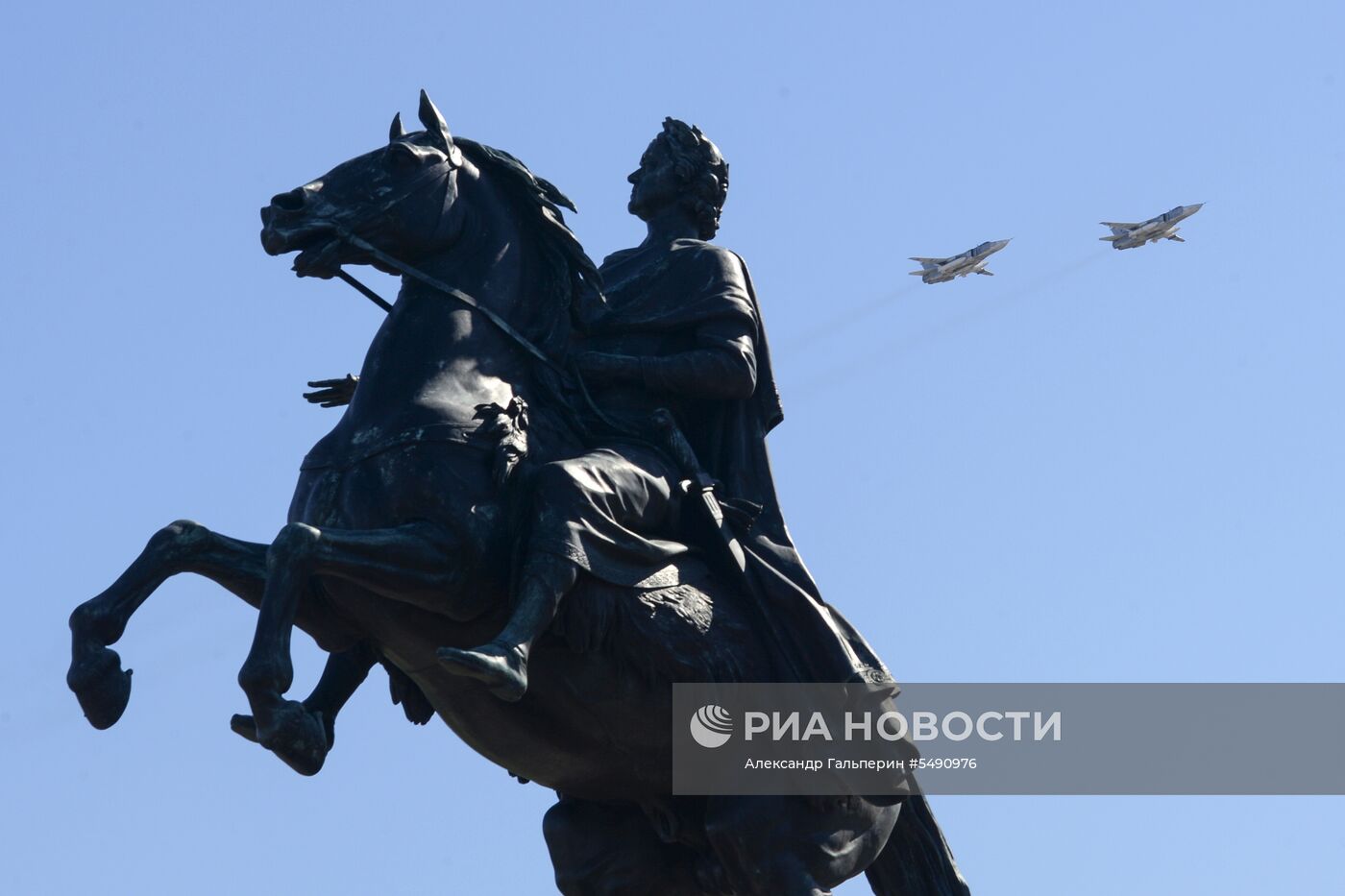 Генеральная репетиция парада Победы в Санкт-Петербурге 