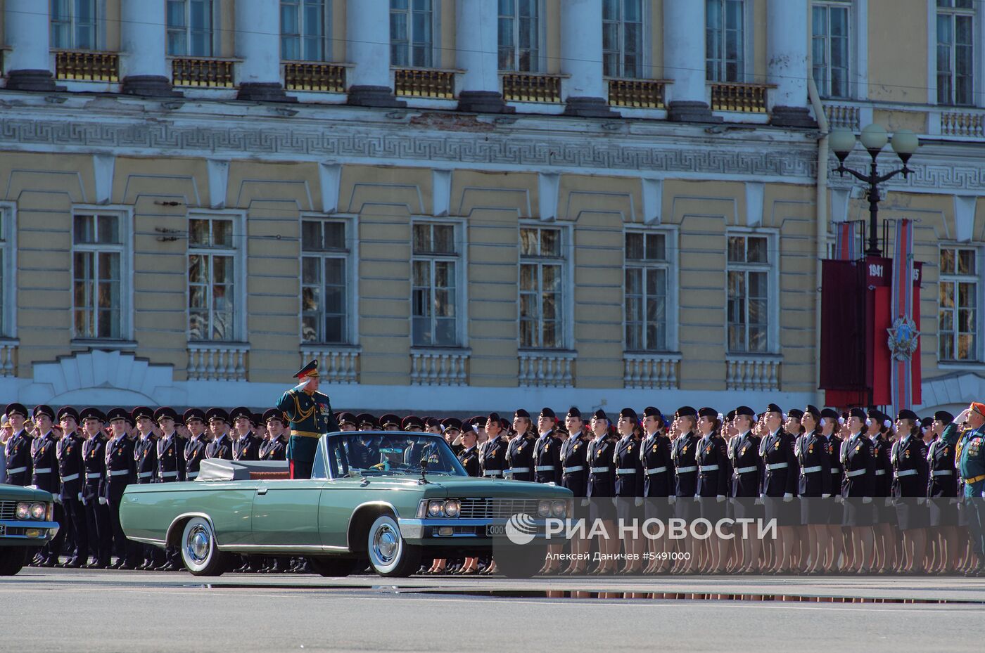 Генеральная репетиция парада Победы в Санкт-Петербурге