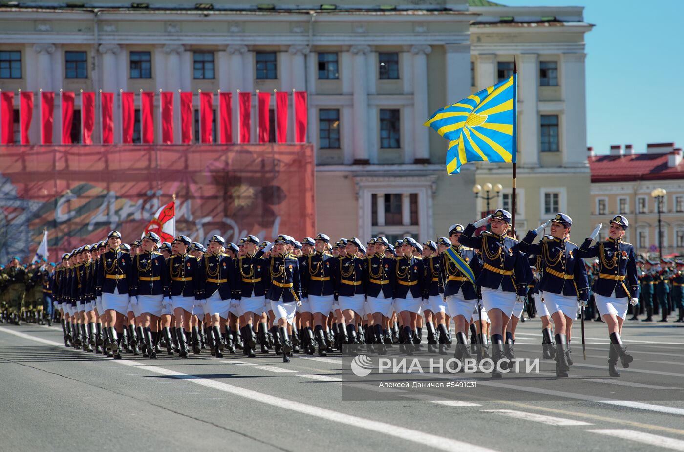 Генеральная репетиция парада Победы в Санкт-Петербурге 