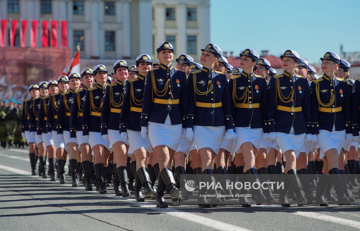 Генеральная репетиция парада Победы в Санкт-Петербурге 