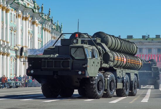 Генеральная репетиция парада Победы в Санкт-Петербурге 