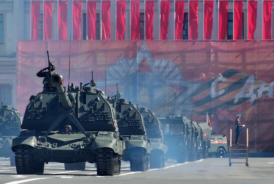 Генеральная репетиция парада Победы в Санкт-Петербурге 