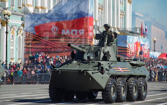 Генеральная репетиция парада Победы в Санкт-Петербурге 