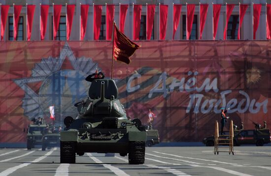 Генеральная репетиция парада Победы в Санкт-Петербурге 