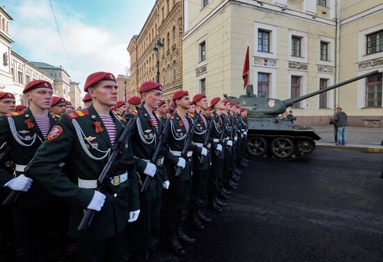 Генеральная репетиция парада Победы в Санкт-Петербурге 