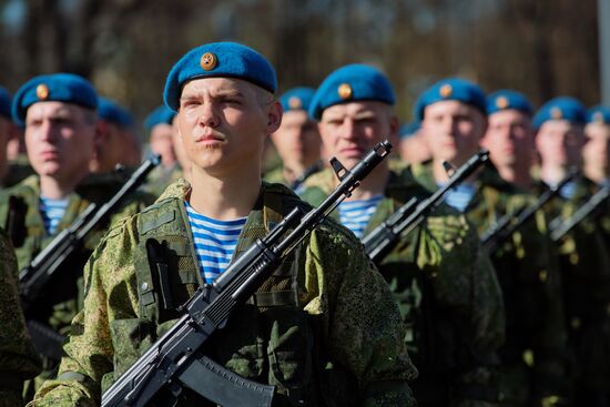Генеральная репетиция парада Победы в Санкт-Петербурге 