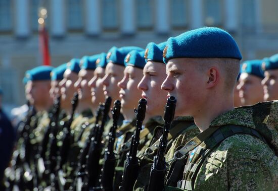 Генеральная репетиция парада Победы в Санкт-Петербурге 