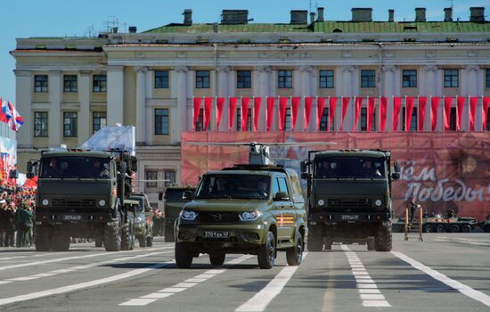 Генеральная репетиция парада Победы в Санкт-Петербурге 