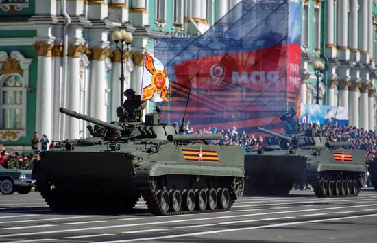 Генеральная репетиция парада Победы в Санкт-Петербурге 