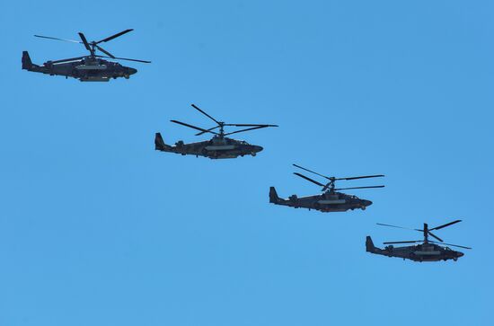 Генеральная репетиция парада Победы в Санкт-Петербурге 