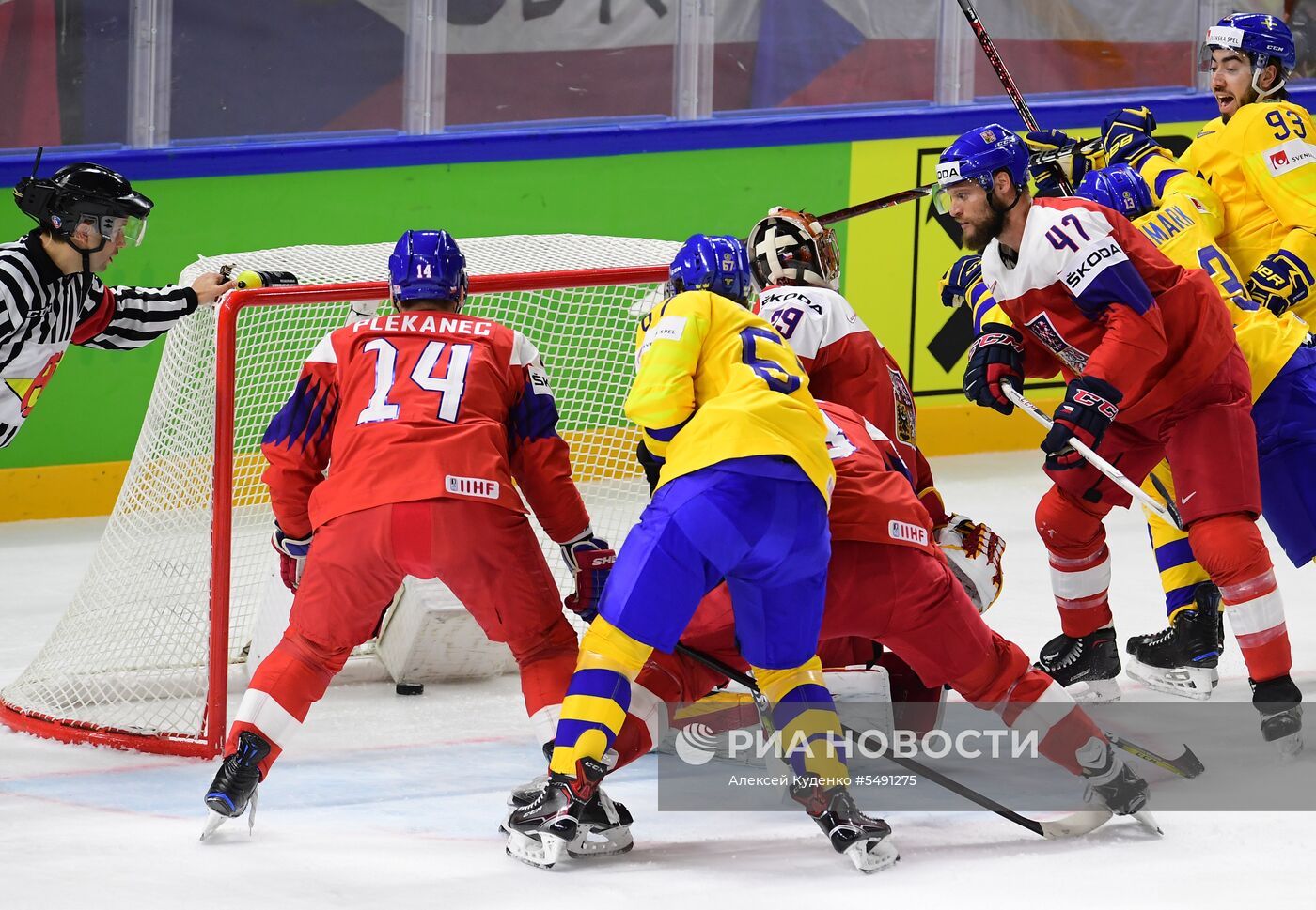 Хоккей. Чемпионат мира. Матч Швеция - Чехия
