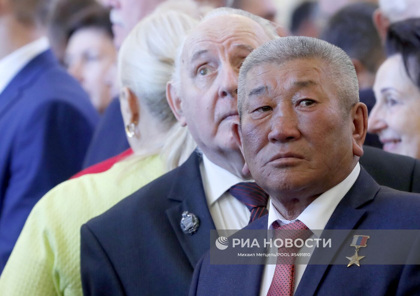 Инаугурация президента россии 2024 года дата. Инаугурация главы Республики Бурятия 2012.