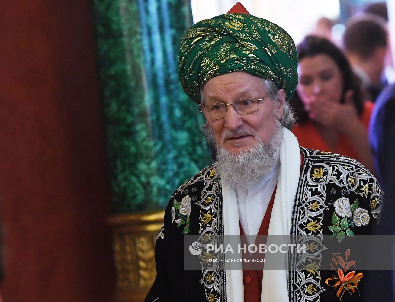 Гости, приглашенные на церемонию инаугурации Президента РФ В. Путина