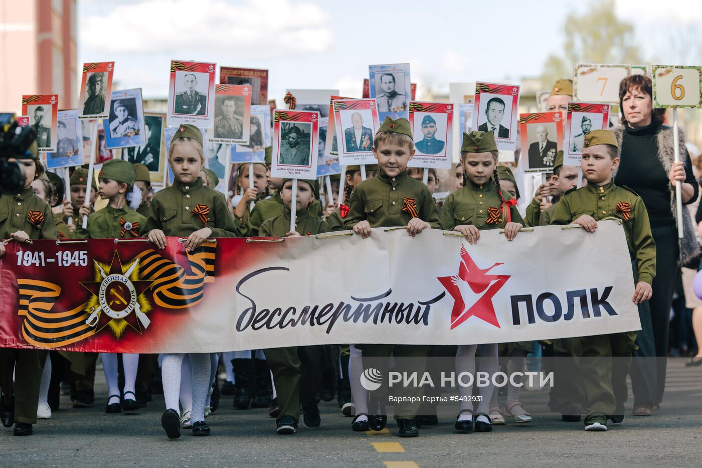 Детский парад Победы «Дорогами памяти» в Иванове 