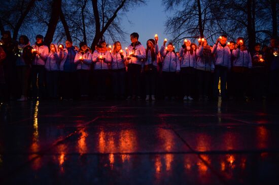 Акция "Свеча памяти" в Новосибирске 