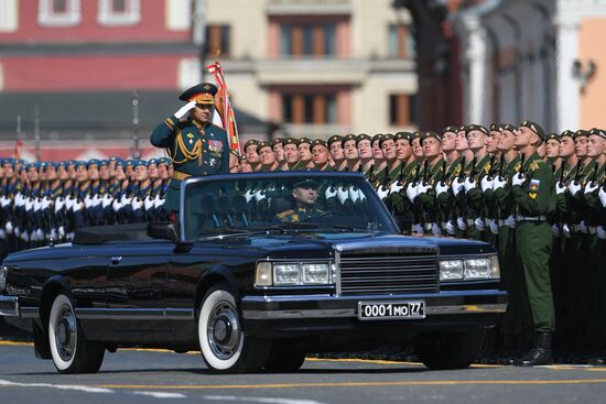 Военный парад, посвящённый 73-й годовщине Победы в ВОВ