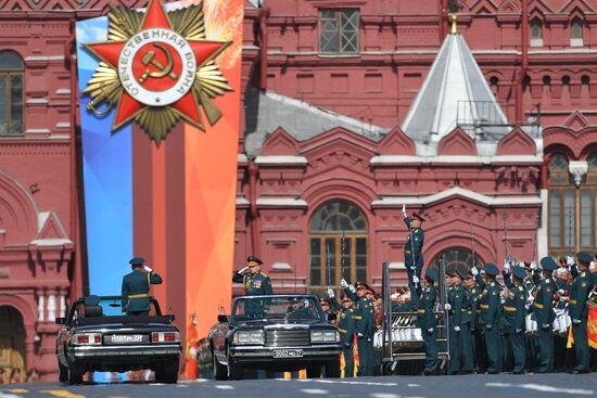 Военный парад, посвящённый 73-й годовщине Победы в ВОВ