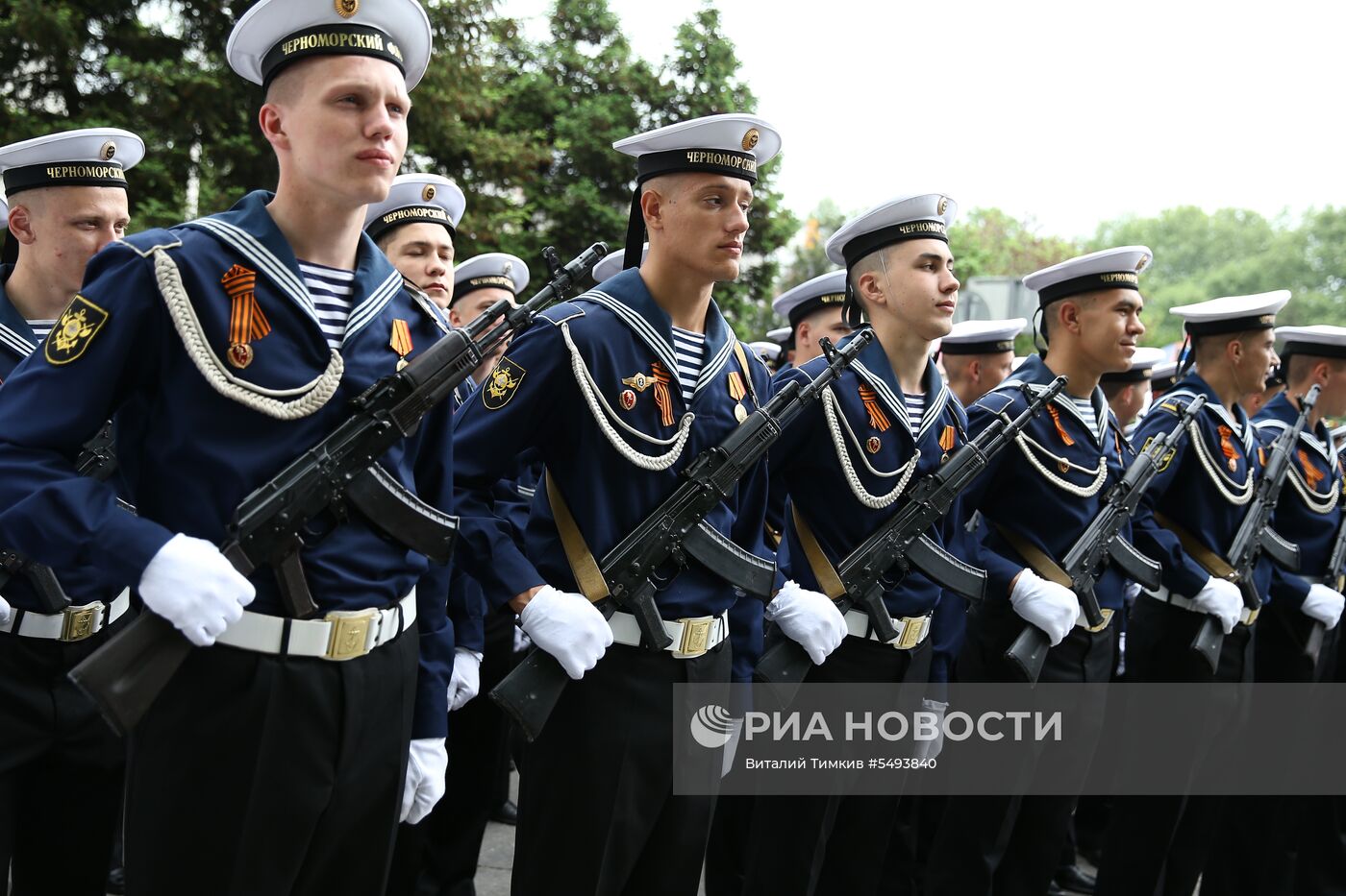 Празднование Дня Победы в городах России