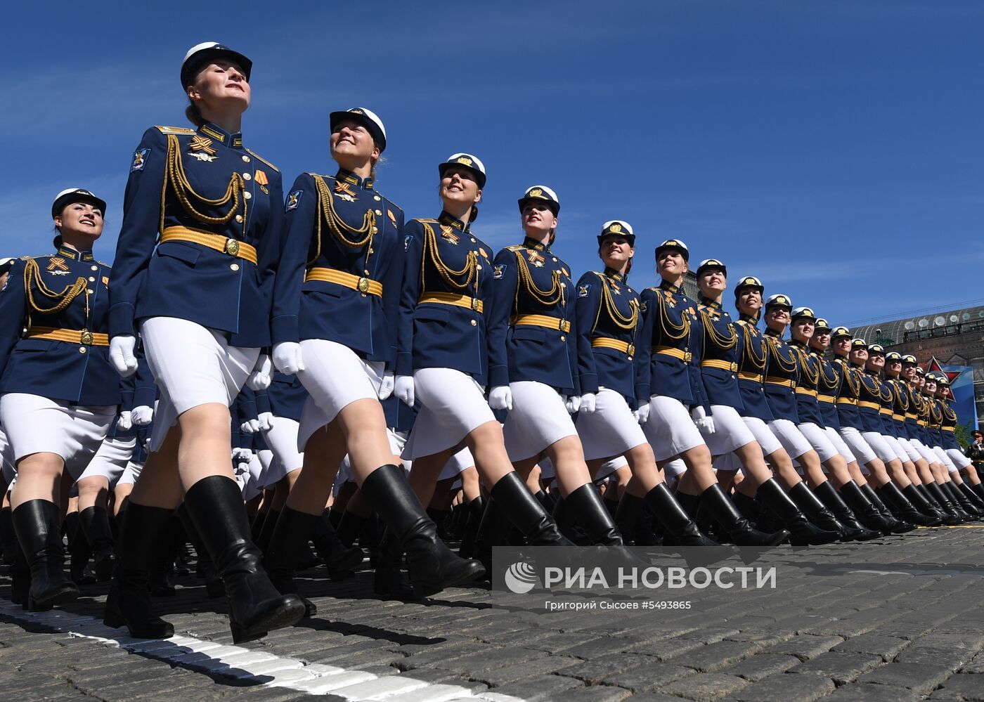 Военный парад, посвящённый 73-й годовщине Победы в ВОВ